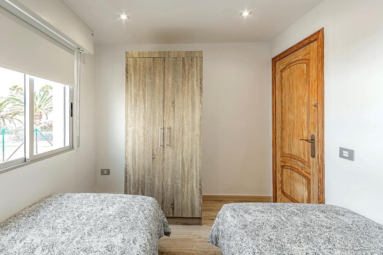Luxury 3 Bedroom Perla Del Mar Адехе Екстериор снимка