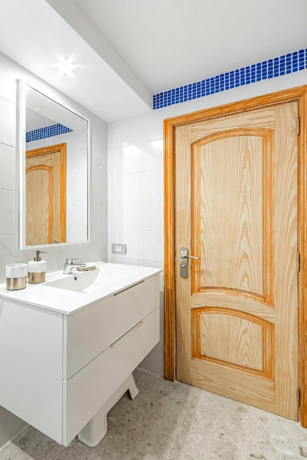Luxury 3 Bedroom Perla Del Mar Адехе Екстериор снимка